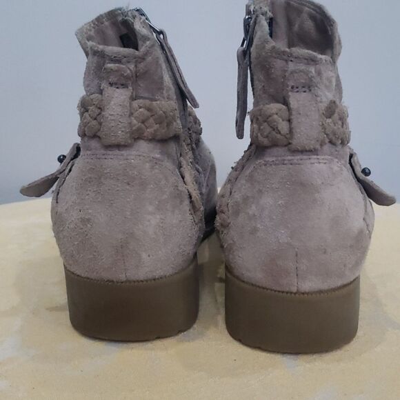 Teva Boot Womens 8.5 De La Vina Taupe Suede Ankle Braided Straps Waterproof - Picture 3 of 7